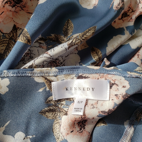 Kennedy Floral Maxi Ruffled Dress size S - Picture 7 of 14